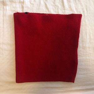 Red ribbed tube top